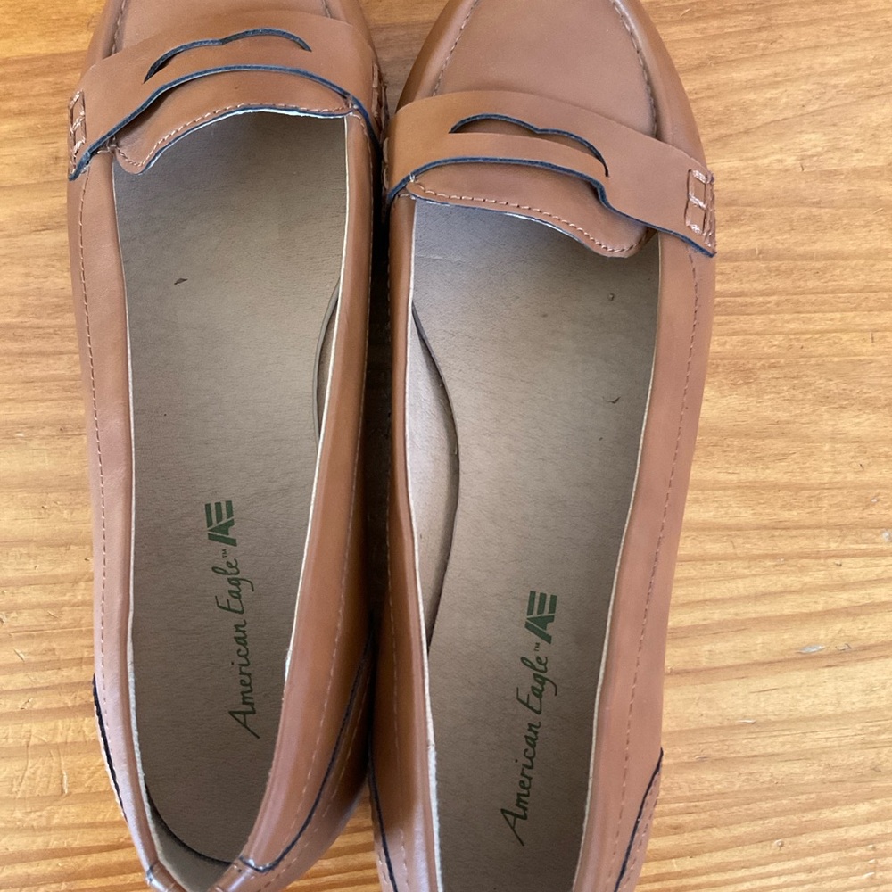 American Eagle Outfitters Women's Tan Loafers